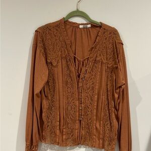 Miss me Women's Lace Detail Top - rust